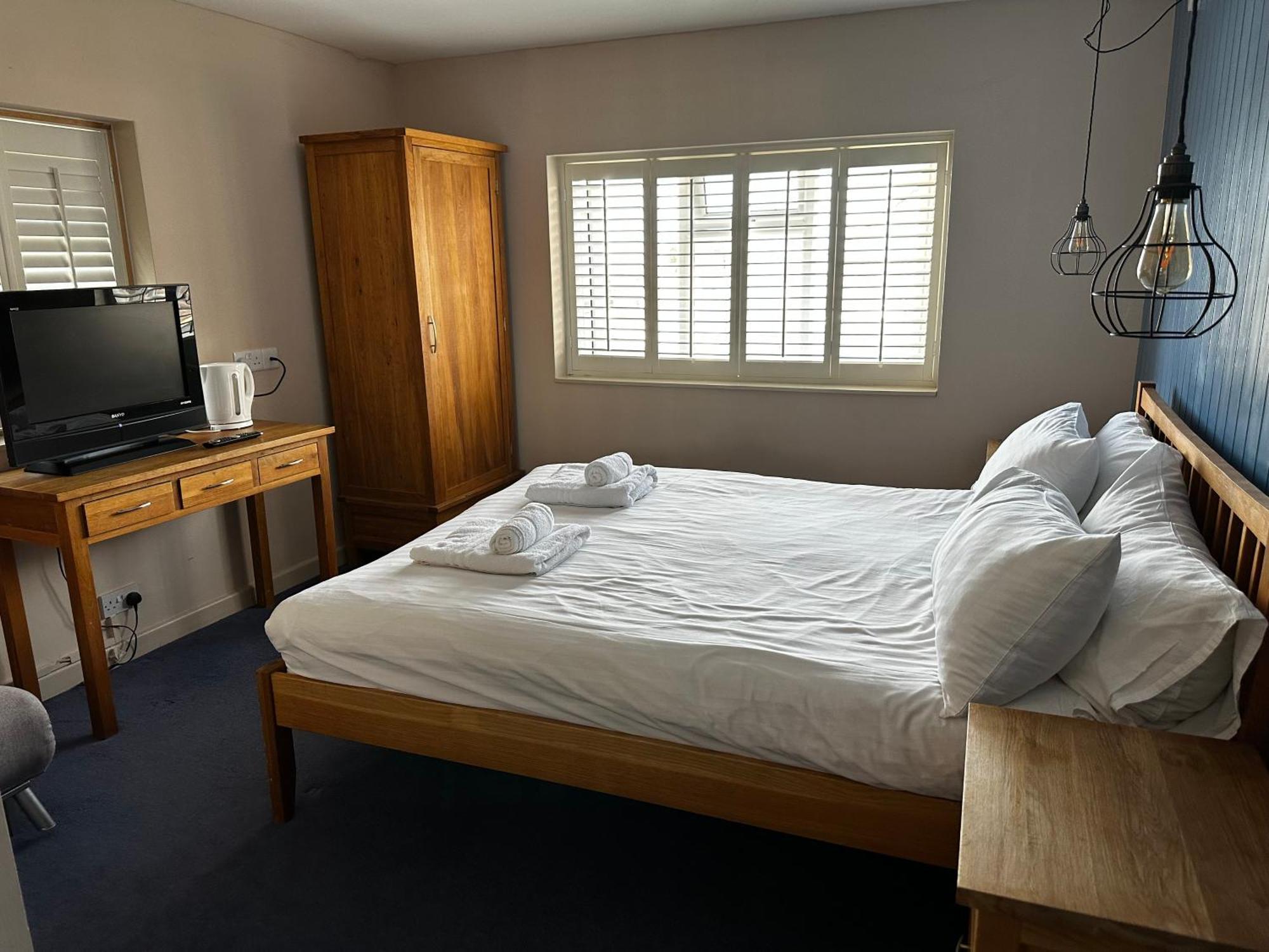Castle Hotel Aberaeron Esterno foto